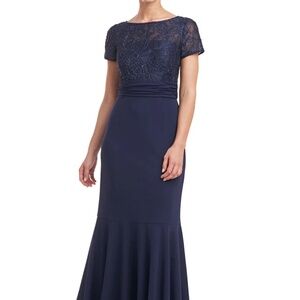 NWT JS Collections Celia Mixed Media Mermaid Gown - size 14